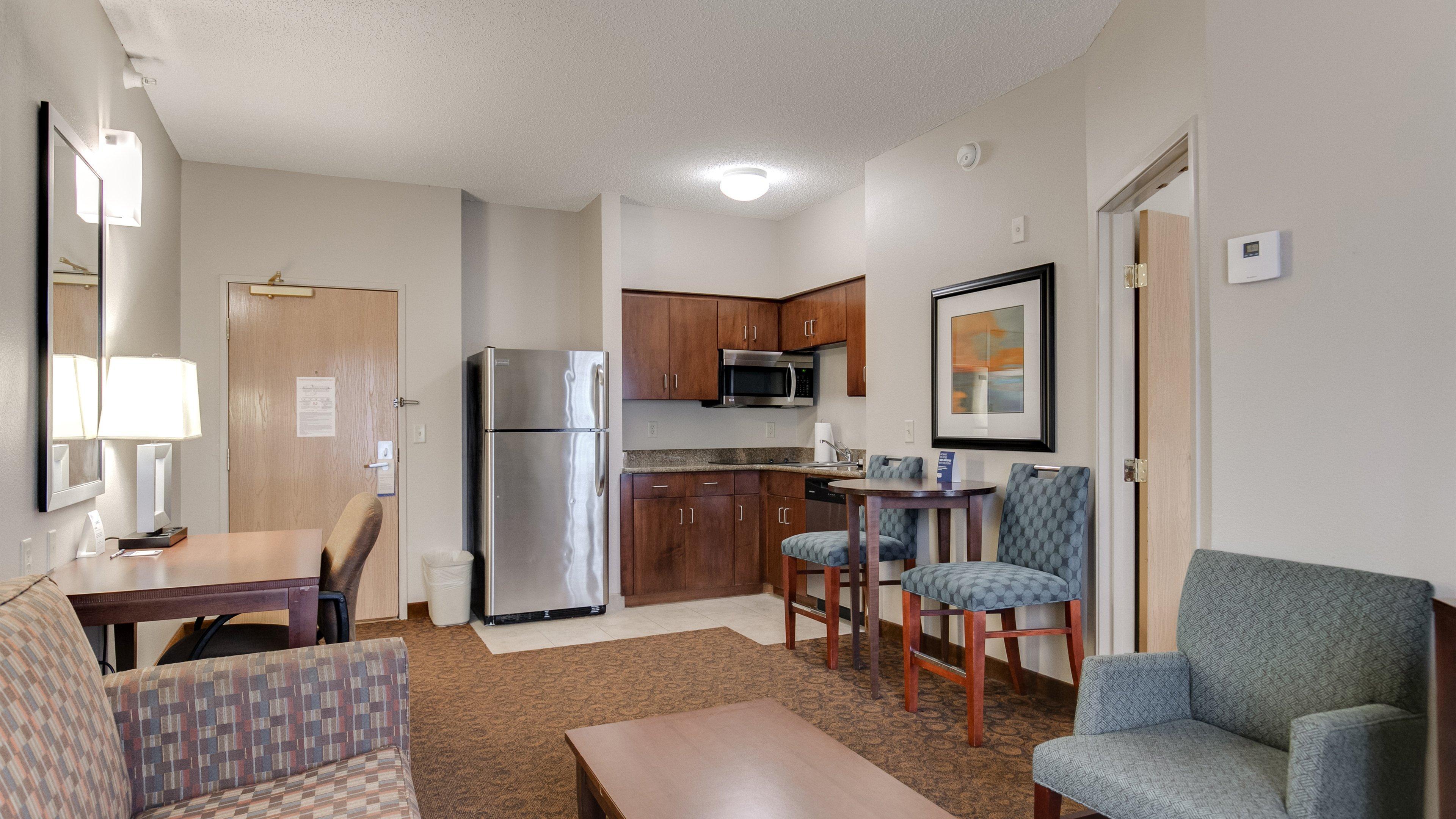 Holiday Inn Express And Suites St. Cloud By Ihg Exterior photo