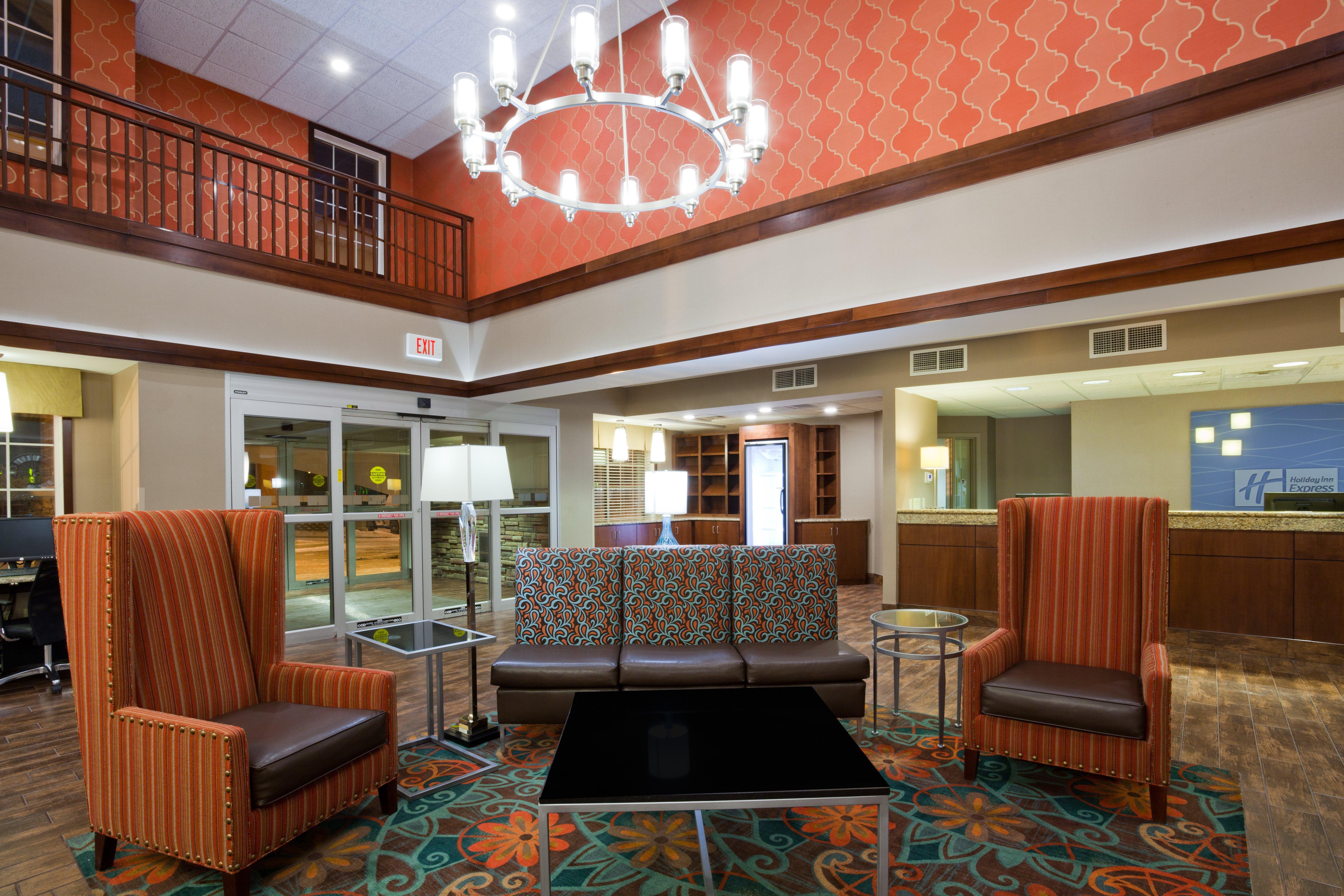 Holiday Inn Express And Suites St. Cloud By Ihg Exterior photo